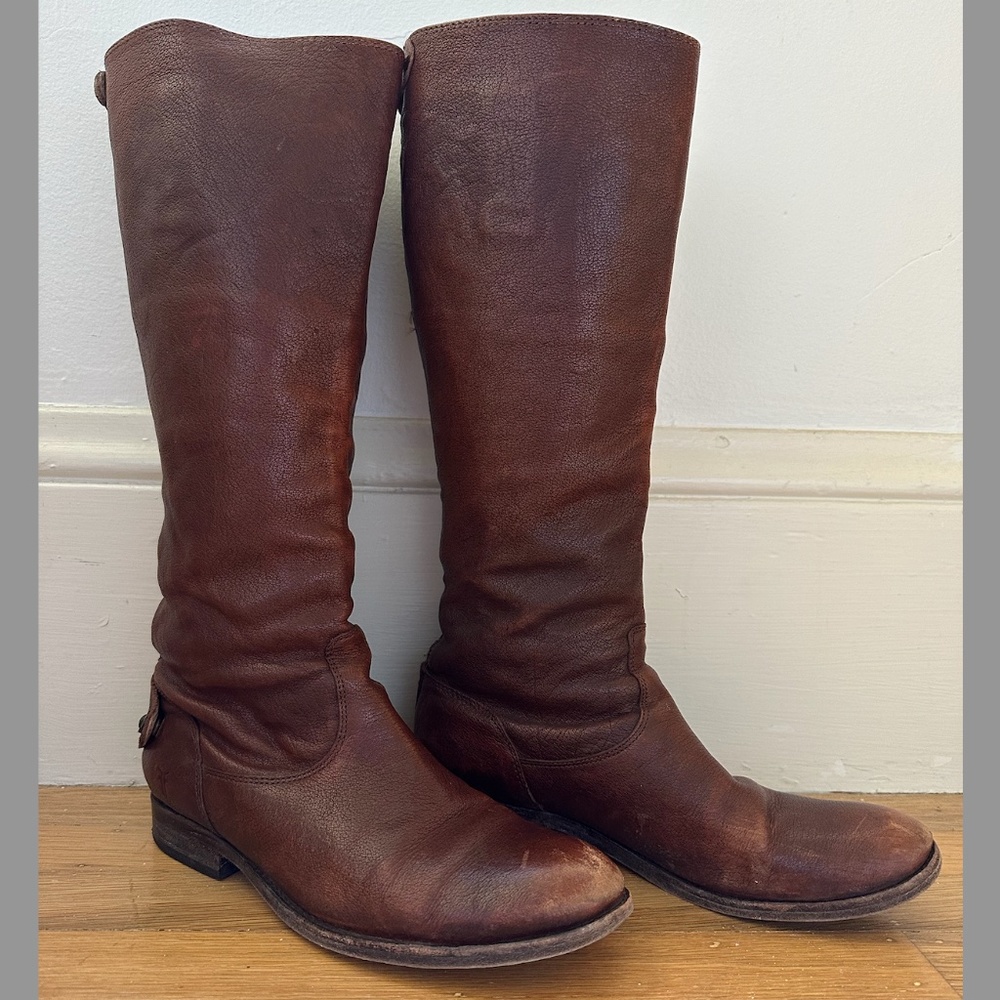 Frye Melissa Button Back Zip Boot